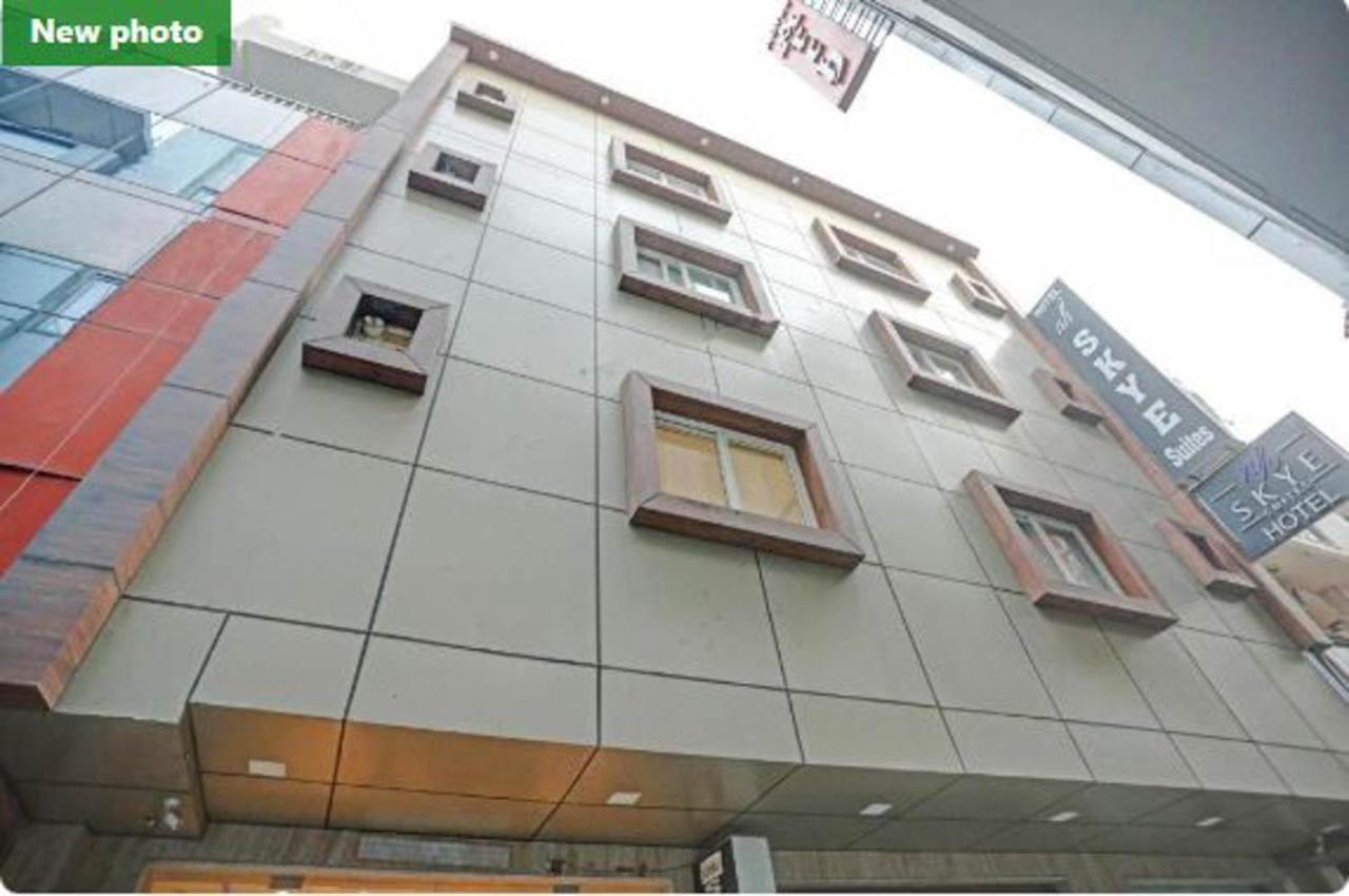 מלון ניו דלהי Wowstops-Clark Near Delhi Airport מראה חיצוני תמונה